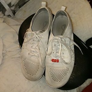 Nfinity Flytes size 6